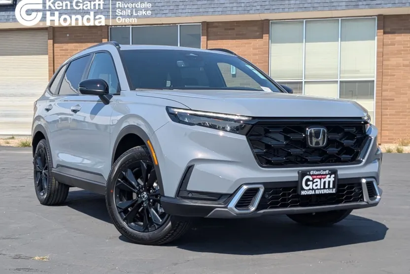 2026 Honda CR-V Sport Touring Hybrid photo 1