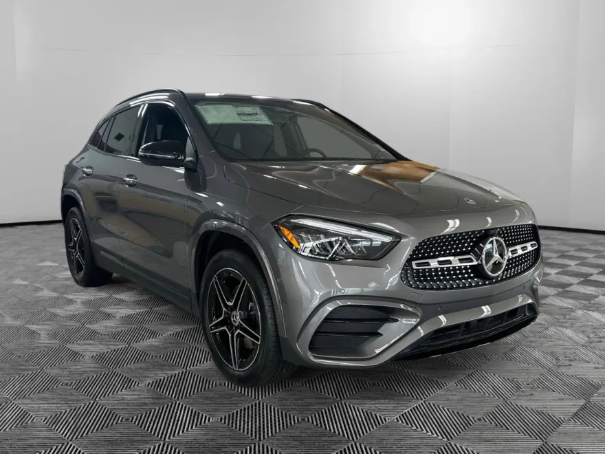 2025 Mercedes Benz GLA 250 4MATIC photo 1