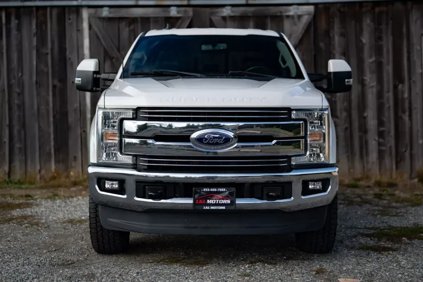 2019 Ford F-250 Lariat photo 1