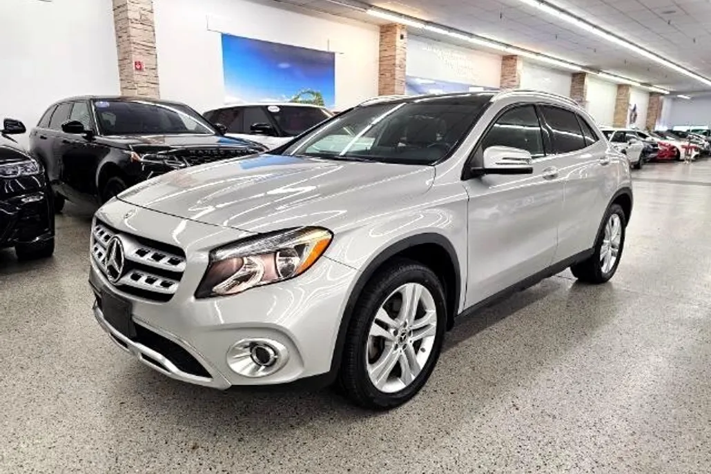 2018 Mercedes Benz GLA 250 4MATIC photo 1
