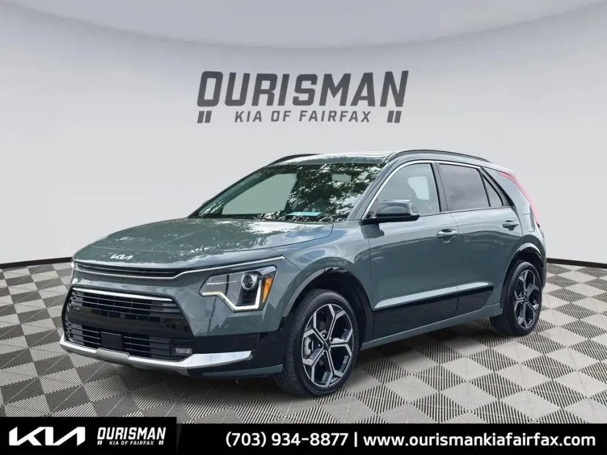 2023 Kia Niro EX Touring photo 1