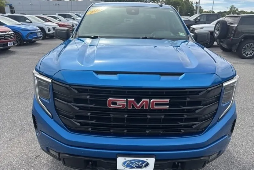 2022 Gmc Sierra 1500 Elevation photo 1