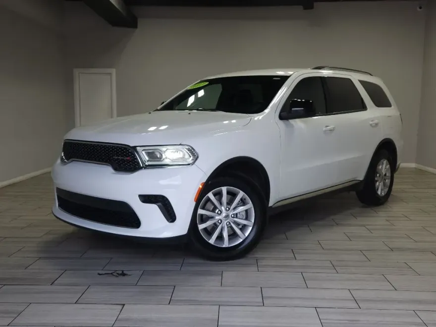 2023 Dodge Durango SXT photo 1