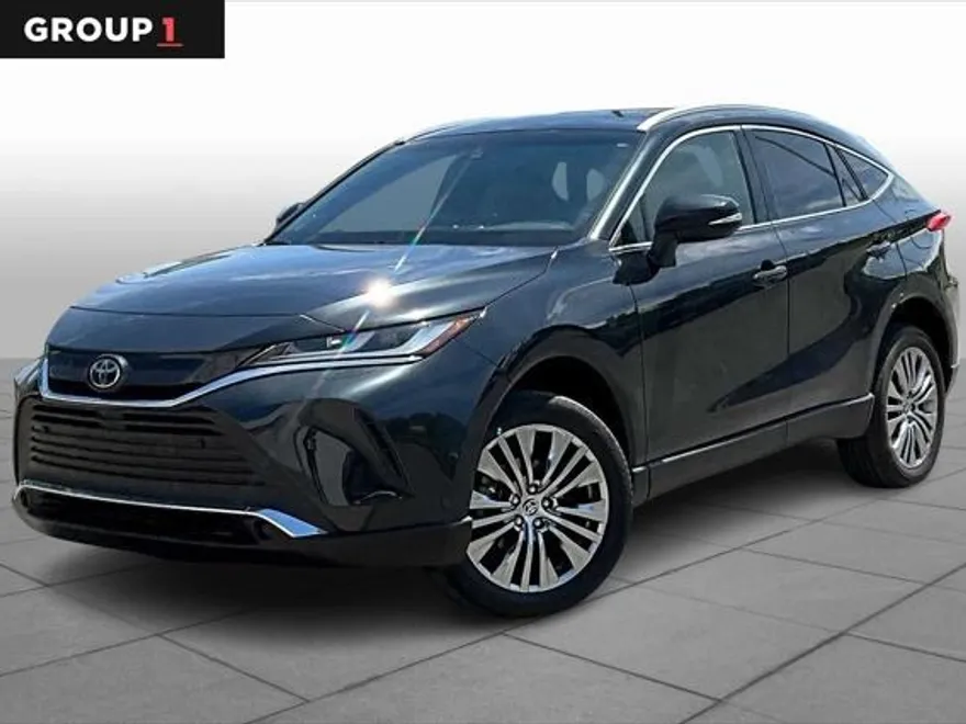 2022 Toyota Venza XLE photo 1