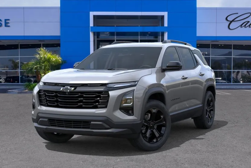 2026 Chevrolet Equinox LT photo 1