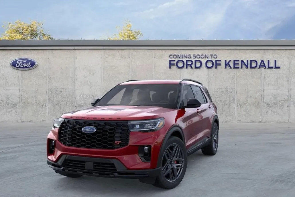 2025 Ford Explorer ST photo 1