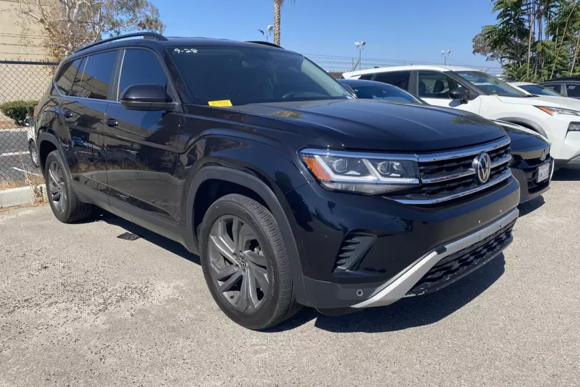 2022 Volkswagen Atlas V6 SE Technology photo 1