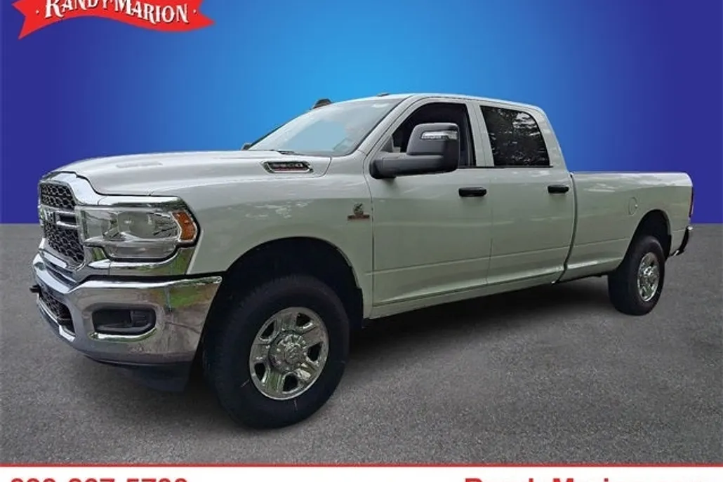 2023 Ram 3500 Tradesman photo 1