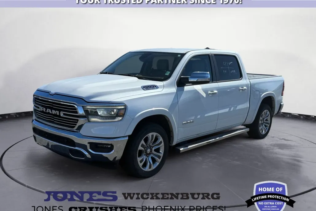 2019 Ram 1500 Laramie photo 1