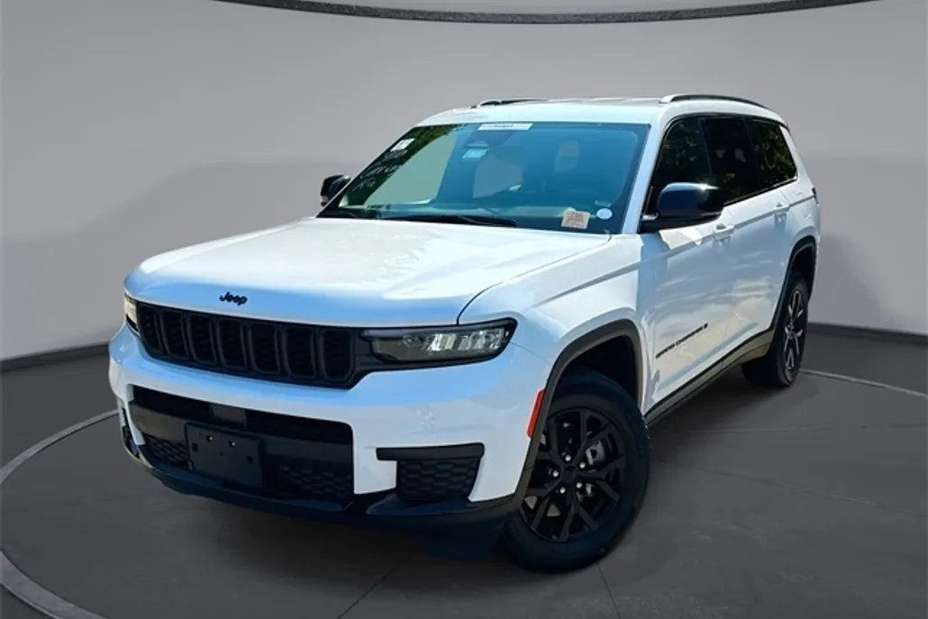 2024 Jeep Grand Cherokee Altitude L photo 1