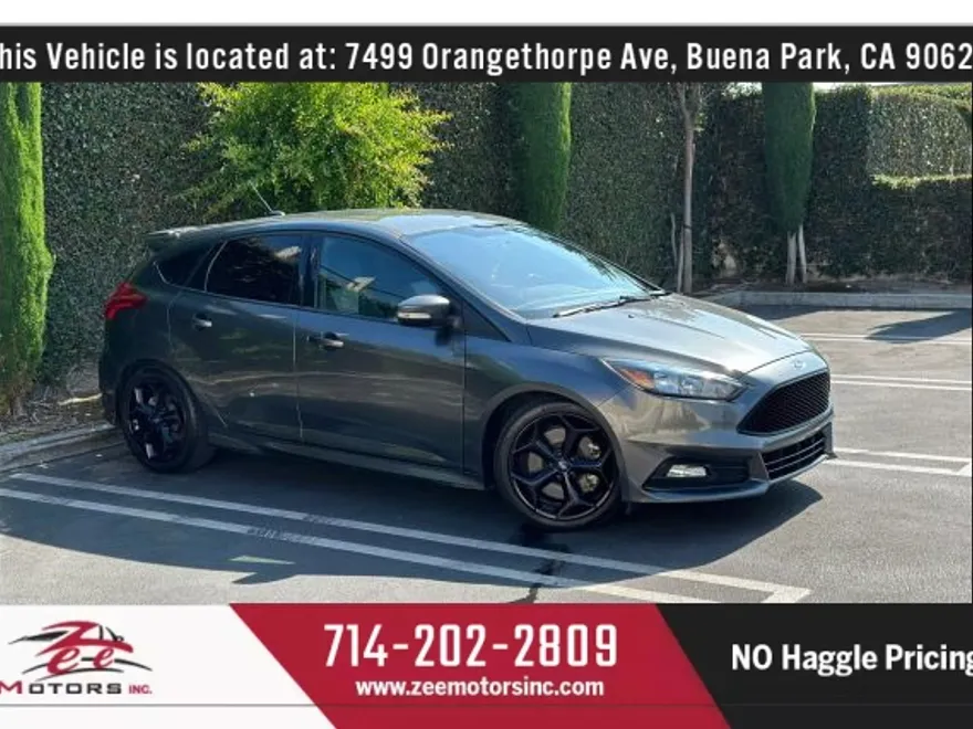 2018 Ford Focus ST photo 1