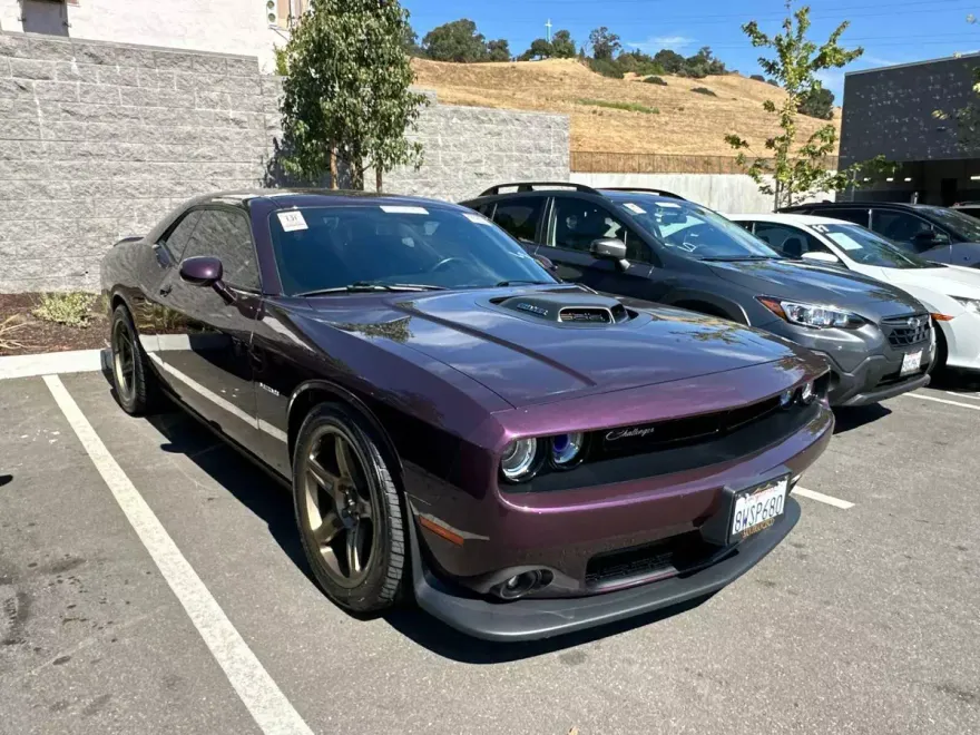 2021 Dodge Challenger R/T photo 1