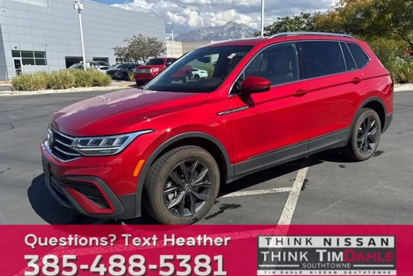 2022 Volkswagen Tiguan SE photo 1