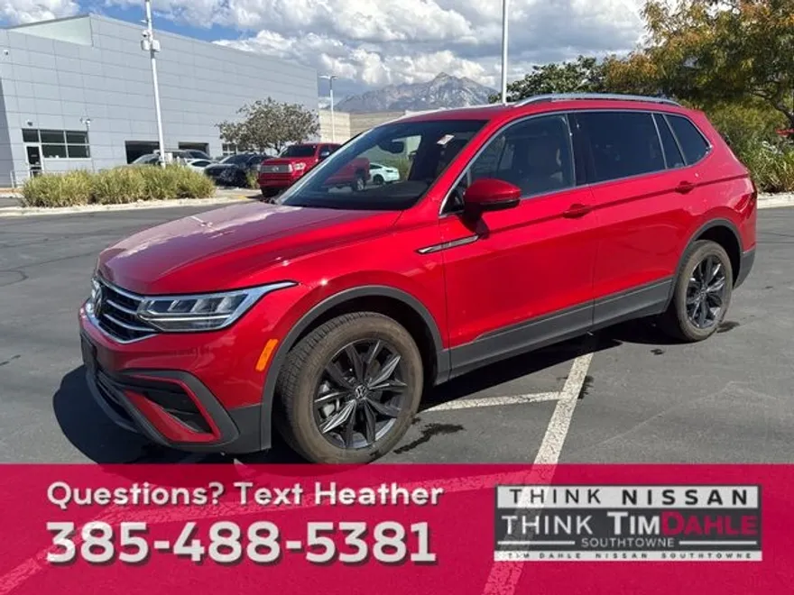 2022 Volkswagen Tiguan SE photo 1