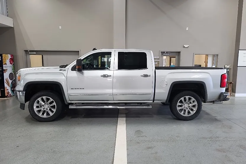 2014 Gmc Sierra 1500 SLT photo 1