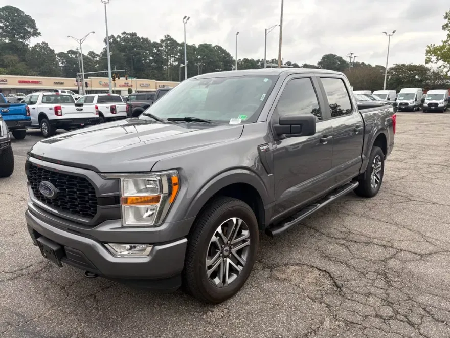 2021 Ford F-150 XL photo 1