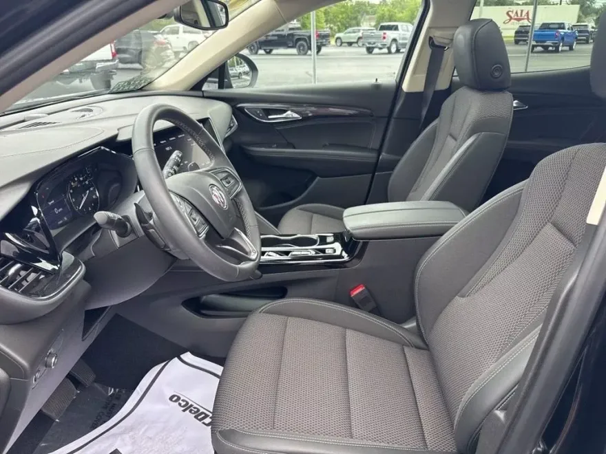2022 Buick Envision Preferred photo 1