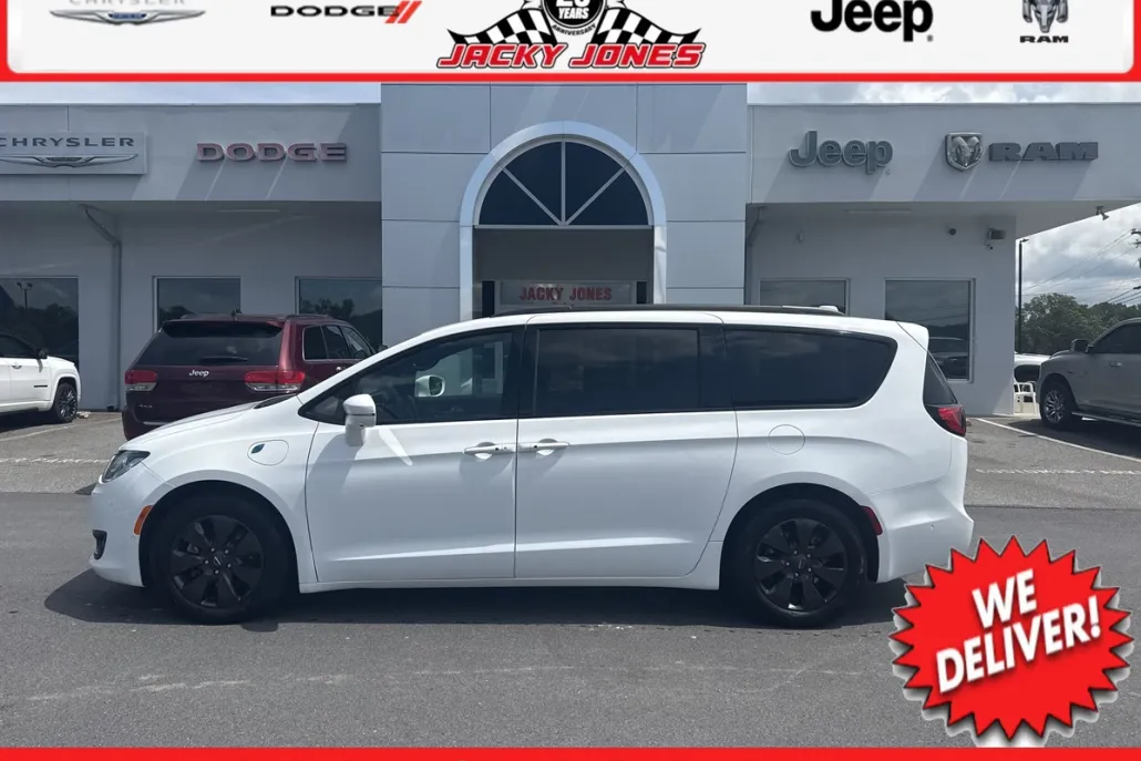 2019 Chrysler Pacifica Hybrid Limited photo 1