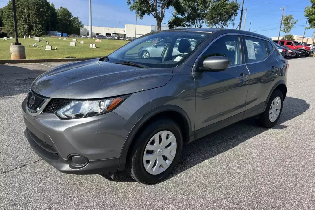 2019 Nissan Rogue Sport S photo 1