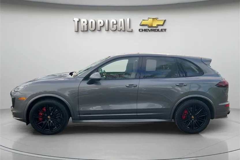 2018 Porsche Cayenne GTS photo 1