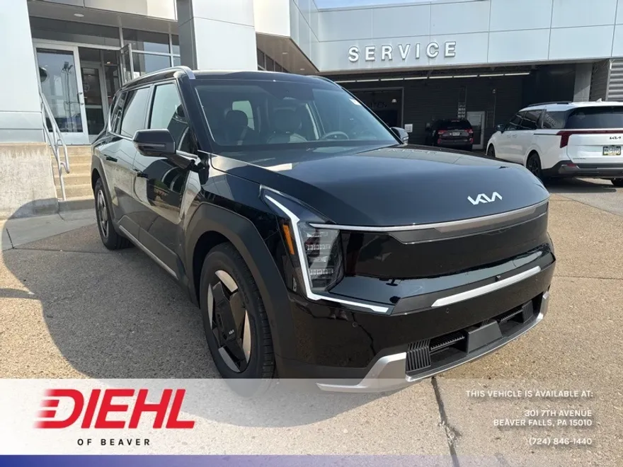 2026 Kia EV9 Wind photo 1