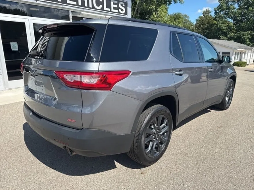 2019 Chevrolet Traverse RS 2LT photo 1