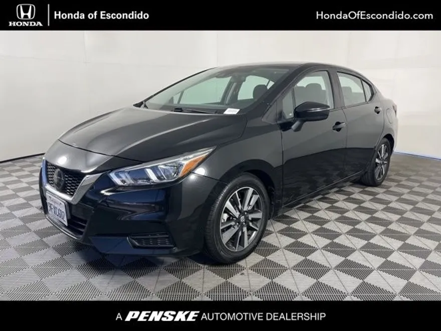 2021 Nissan Versa 1.6 SV photo 1