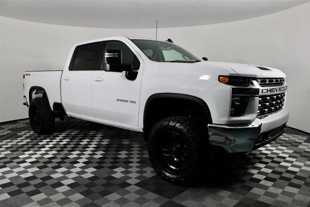 2021 Chevrolet Silverado 2500HD LT photo 1