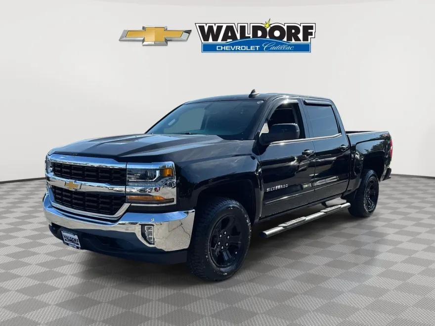 2018 Chevrolet Silverado 1500 LT photo 1