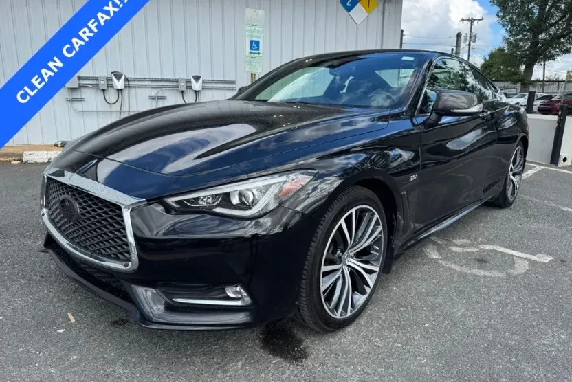 2019 Infiniti Q60 3.0t Luxe photo 1