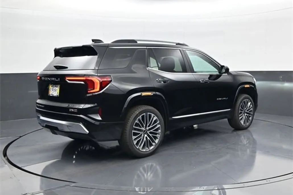 2026 Gmc Terrain Denali photo 1
