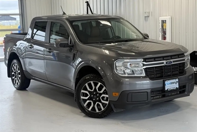 2023 Ford Maverick XLT Lariat photo 1