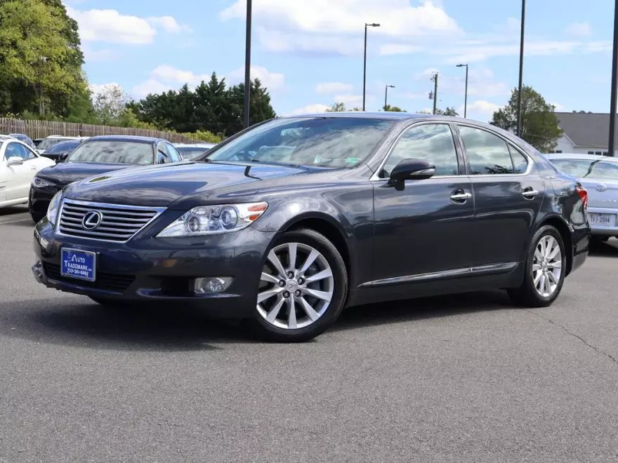 2011 Lexus LS 460 Luxury AWD photo 1