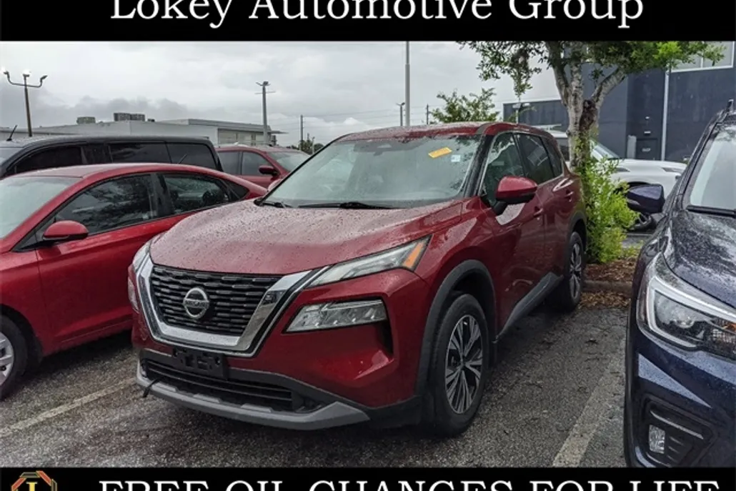 2021 Nissan Rogue SV photo 1