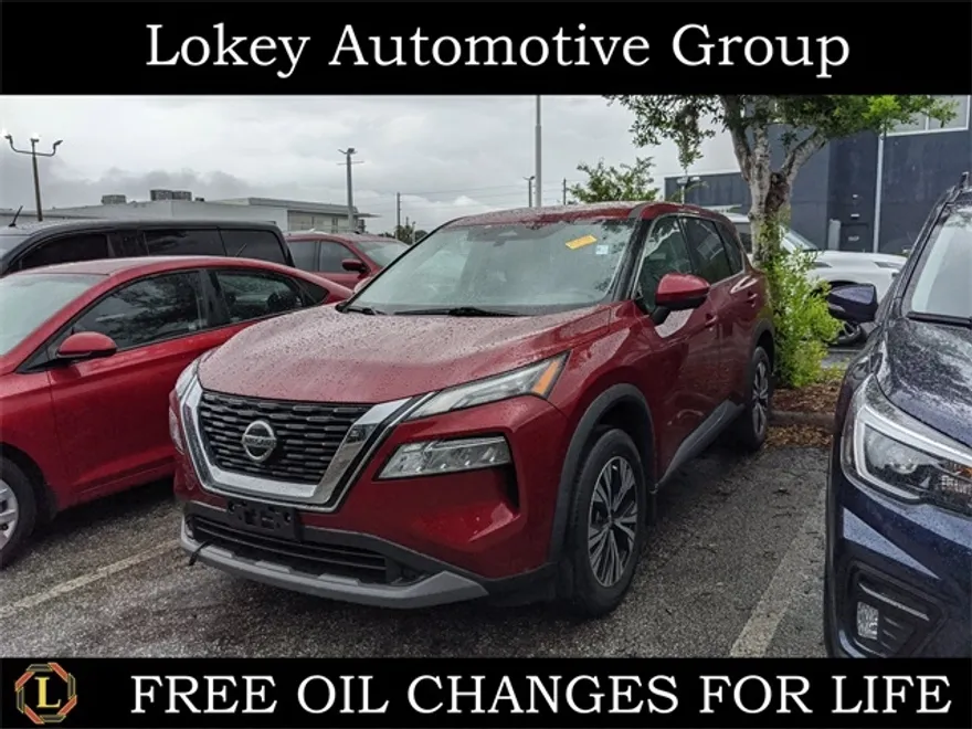 2021 Nissan Rogue SV photo 1