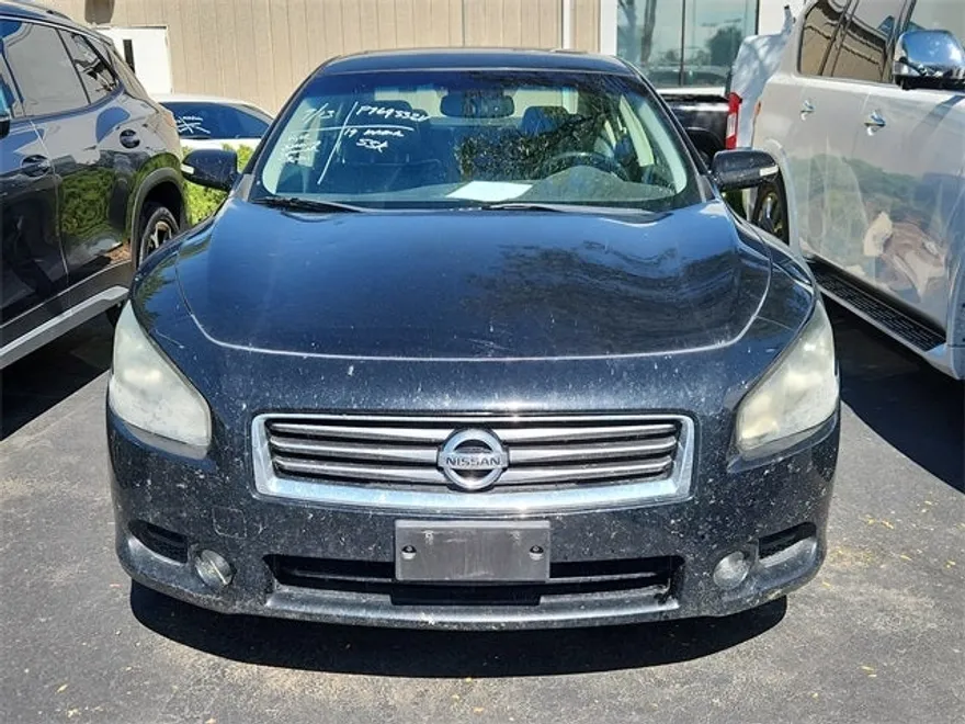 2014 Nissan Maxima SV photo 1
