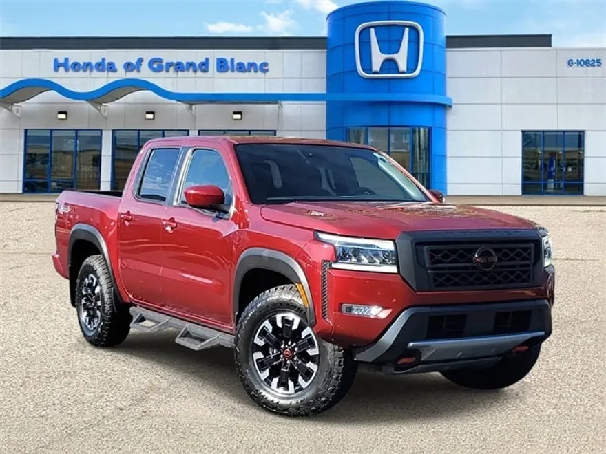 2022 Nissan Frontier PRO-4X photo 1
