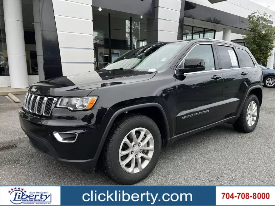 2021 Jeep Grand Cherokee Laredo X photo 1