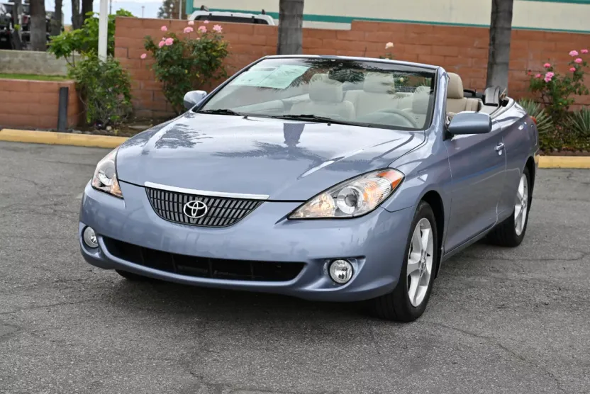 2008 Toyota Camry Solara SLE photo 1