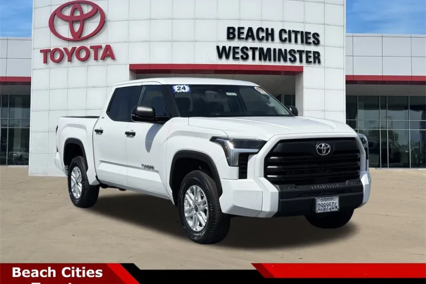 2024 Toyota Tundra SR5 photo 1