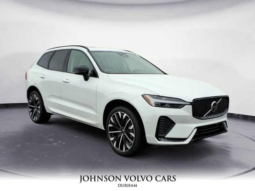 2026 Volvo XC60 B5 photo 1