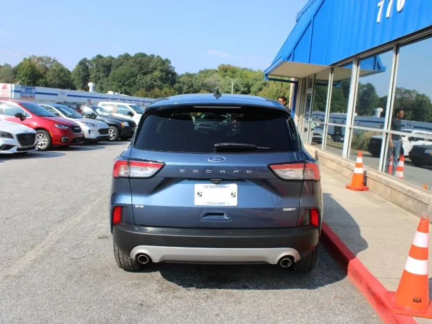 2020 Ford Escape SE photo 1