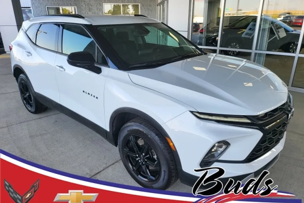 2024 Chevrolet Blazer 2LT photo 1