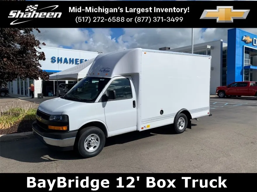 2025 Chevrolet Express 3500 Cutaway Van photo 1
