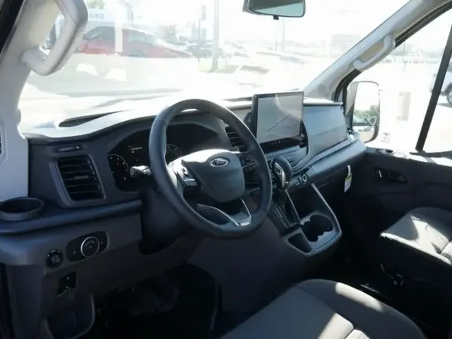 2025 Ford Transit photo 1