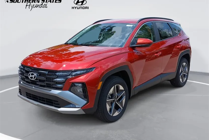 2025 Hyundai Tucson SEL photo 1