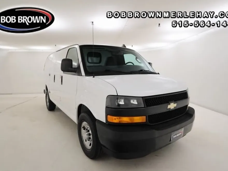 2020 Ford Transit Cargo Van photo 1