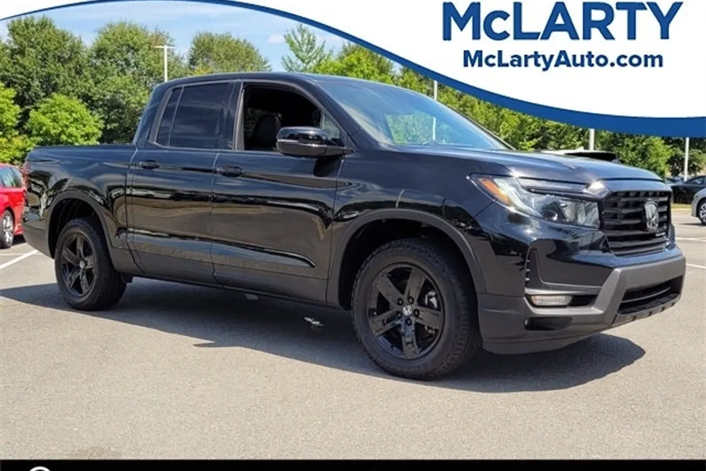 2023 Honda Ridgeline Black Edition photo 1