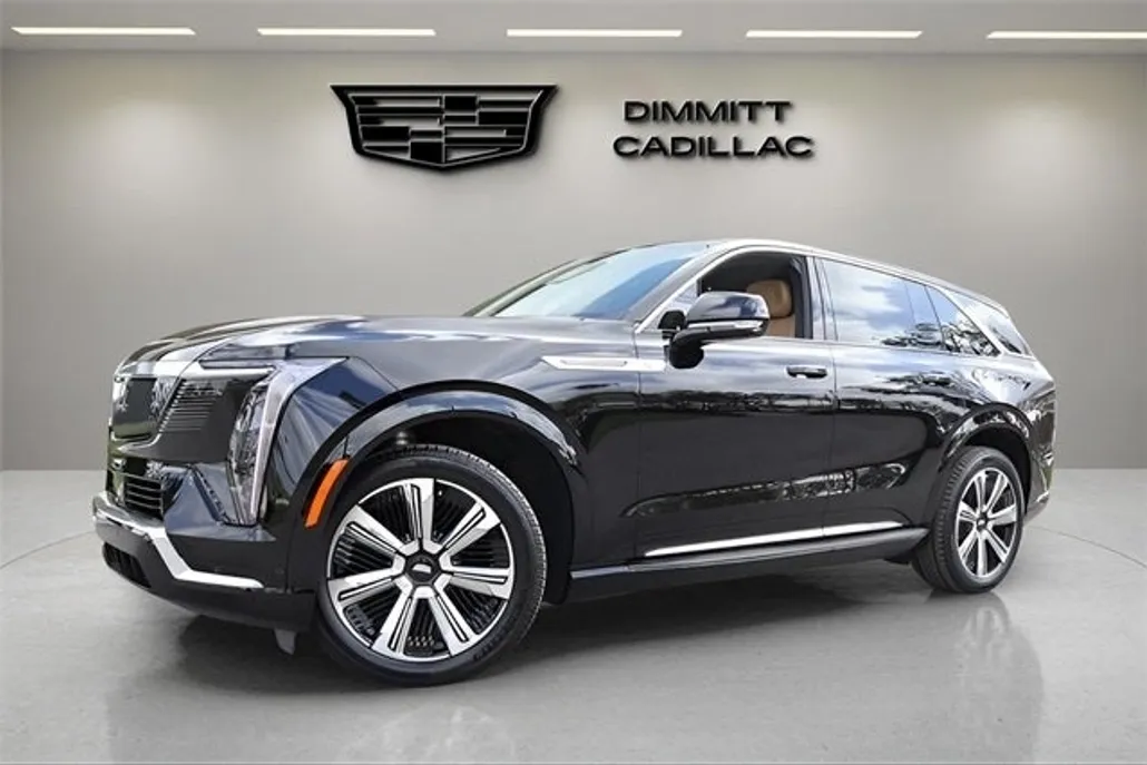 2025 Cadillac Escalade IQ Luxury photo 1