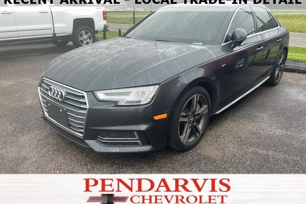 2018 Audi A4 Premium Plus photo 1